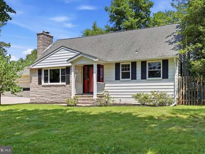 18 Rockland Rd