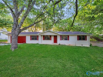 135 Dusty Dr SW
