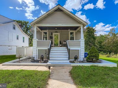 5627 Wayne Ave