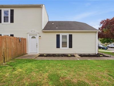 832 Chimney Hill Pkwy