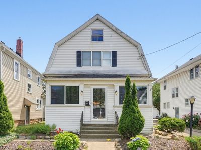 102 Marvin Ave