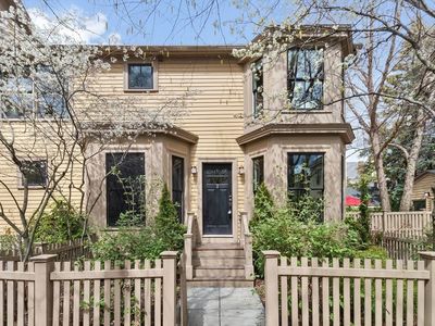 17 Perry St APT 3