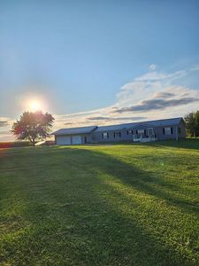 6881 E 1700th Rd