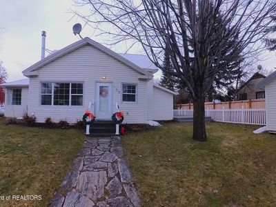 Property at 108 S 7th St, Ashton, ID