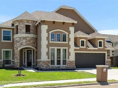 3901 Green Jay Dr