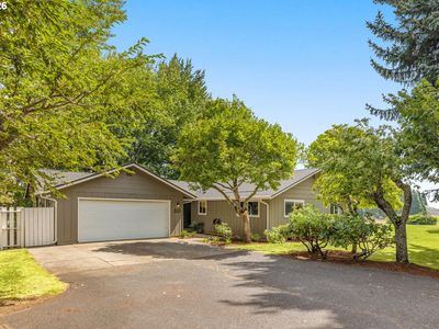 891 Frankton Rd
