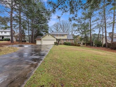 1200 Golf View Ln
