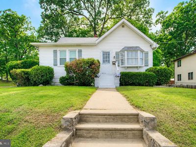 Property at 102 Woodlynne Ave, Pitman, NJ