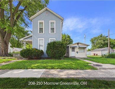 208-210 Morrow St