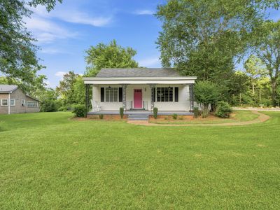 215 Magnolia Dr