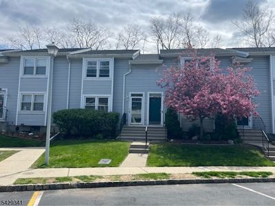 Property at 14 Village Dr, Hamburg, NJ