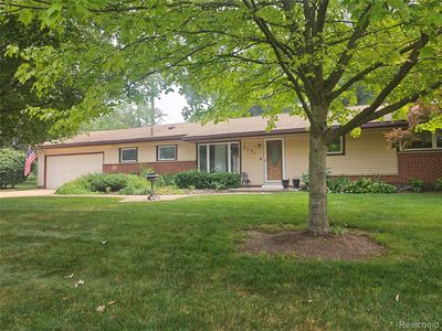 7171 Merrybrook