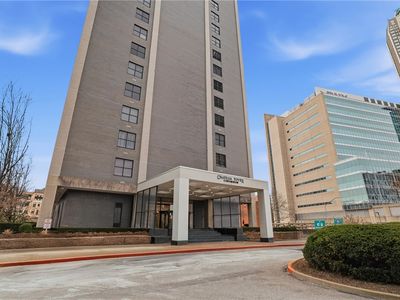 112 Washington Pl APT 8K