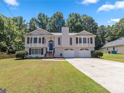 1476 Chateau Cir