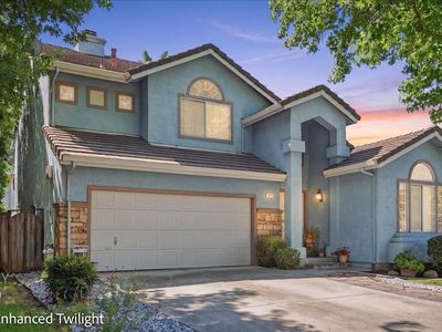 420 Falcon Ct