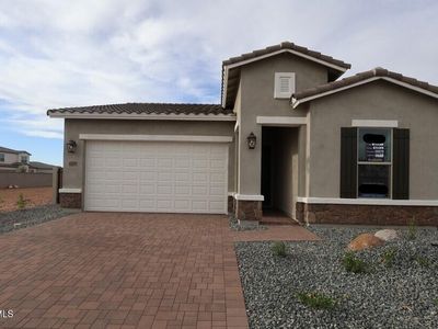 2928 E MANZANILA Avenue