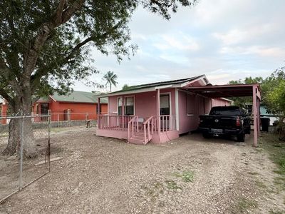 2404 Jeffery Ave