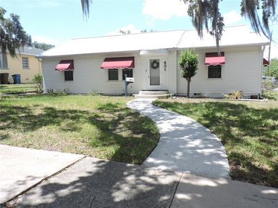 431 Central Ave E