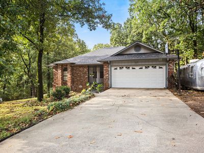 117 N Summit Dr