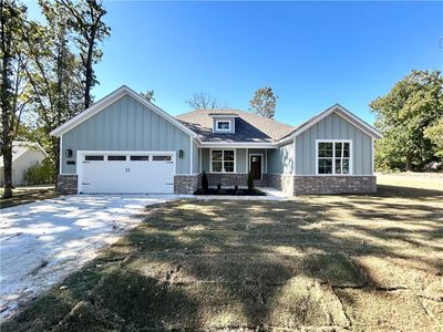 8 Huskins Cir