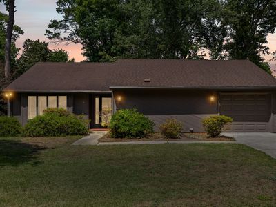 4 E Birkdale Court