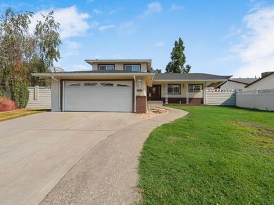 924 Alpine Ave