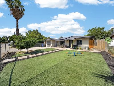 7726 Del Rosa Ave