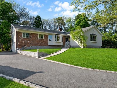 151 Seaman Neck Road