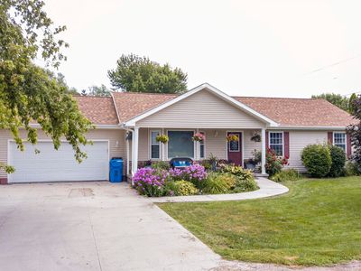 600 B Ave