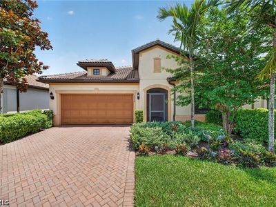 5979 Prosperity Ln