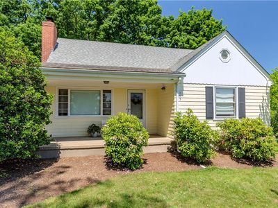 105 Borden Ave