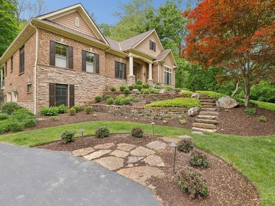 1221 Ten Mile Rd