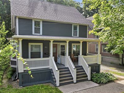 911-11.5 N Cayuga St