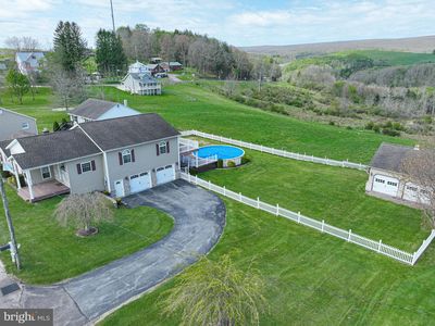 18 Springs Rd