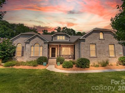 417 Five Leaf Ln
