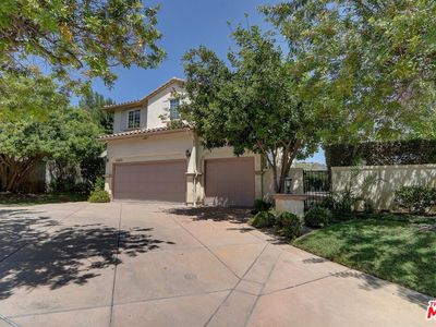 23863 Erin Pl