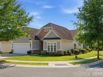 1004 Mava Ct
