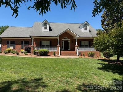 1100 Legacy Lake Dr