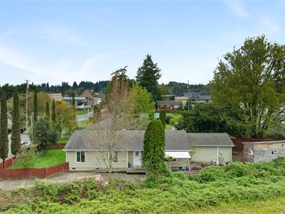 320 S 4th Street
