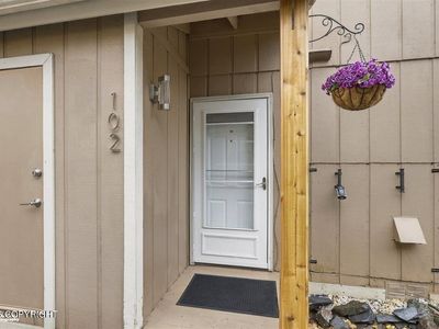 7641 Lumbis Ave APT 102