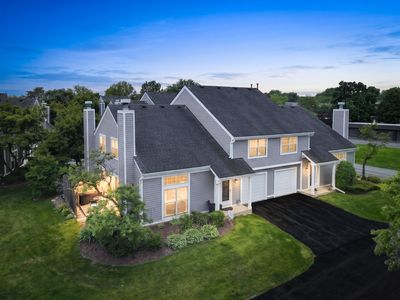 Property at 1236 N Knollwood Dr, Palatine, IL