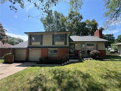 18203 E Hanthorne Dr