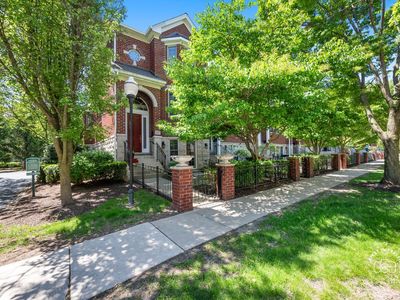 1127 Gilbert Ave #1127