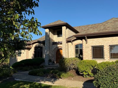 1311 E Longwood Dr