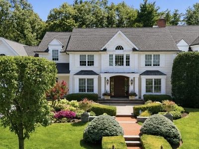 2 Kalb Court