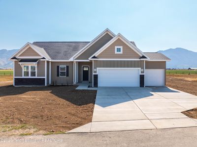 654 Little Greys Loop