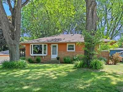 7820 North 46th STREET