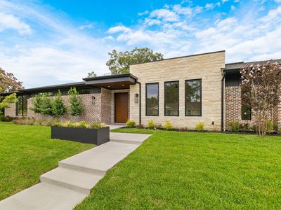 3333 Arawak Pl