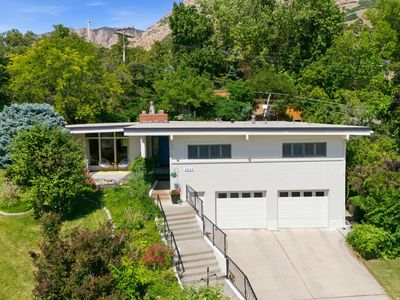 3520 Kingston Cir