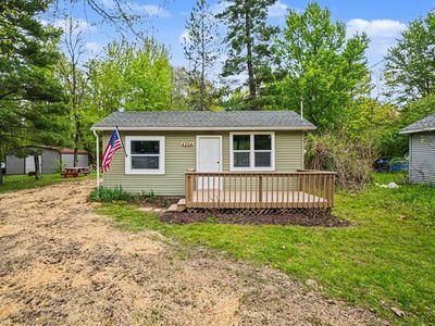 Property at 4206 S Shore Dr, Allegan, MI